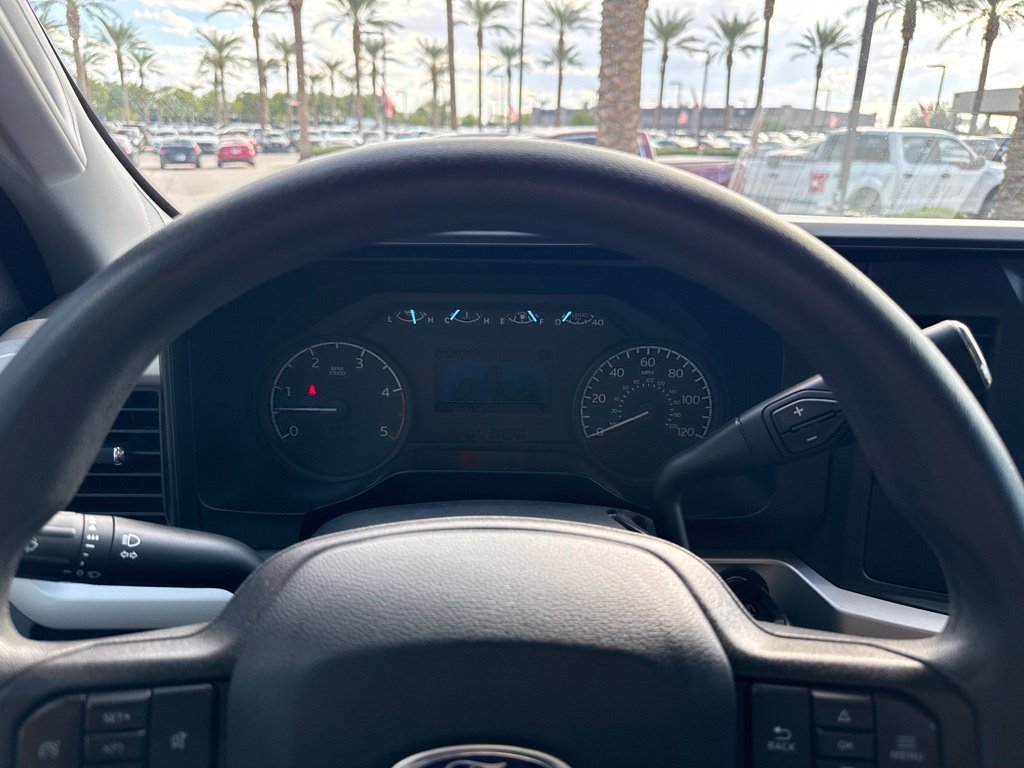 Used 2023 Ford F350 XLT AWD/4WD image 12