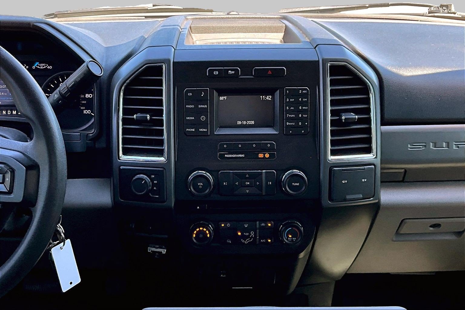 Used 2017 Ford F250 XLT AWD/4WD image 6