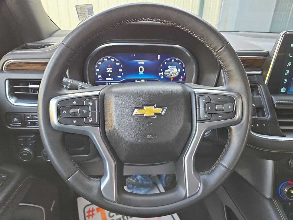 Used 2024 Chevrolet Suburban Premier image 21