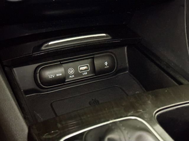 Used 2020 Kia Optima Premium image 39