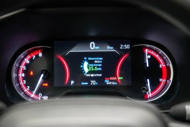 Used 2025 Toyota RAV4 XLE AWD/4WD image 24