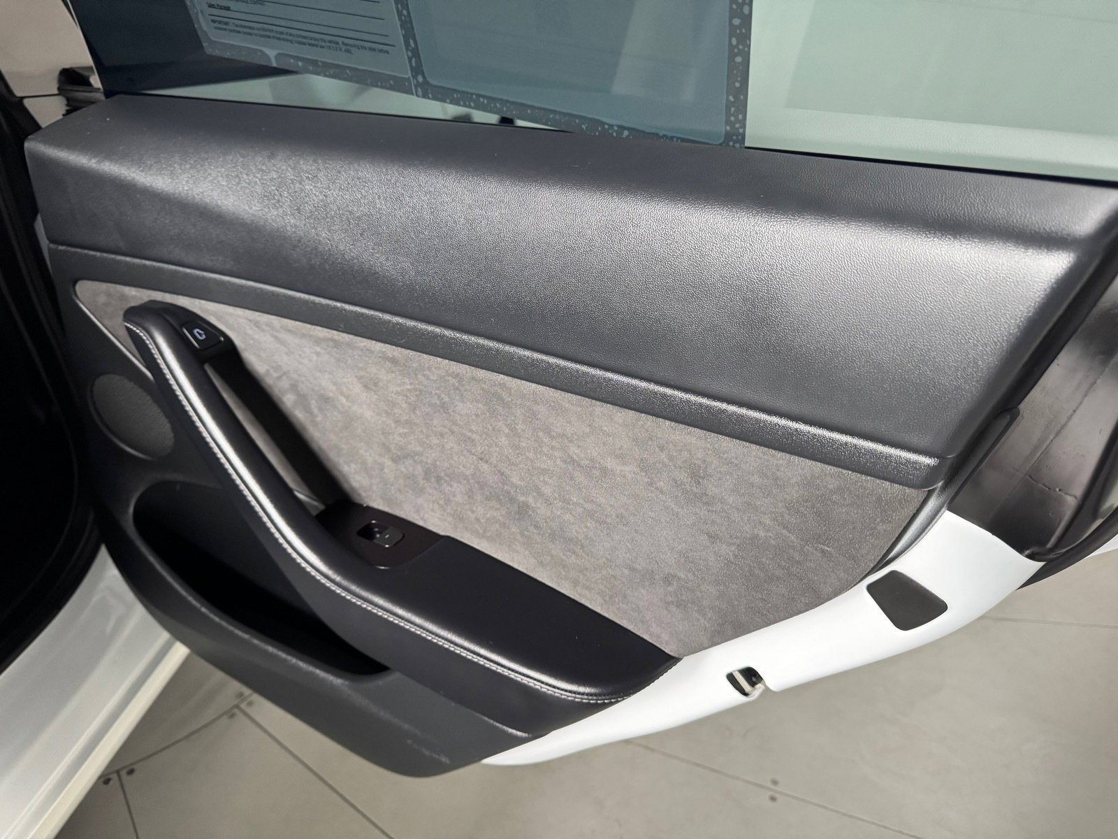 Used 2023 Tesla Model 3 Standard Range RWD image 23