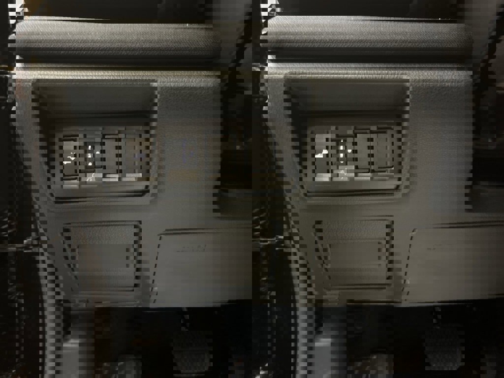 Certified 2025 Subaru Legacy image 12