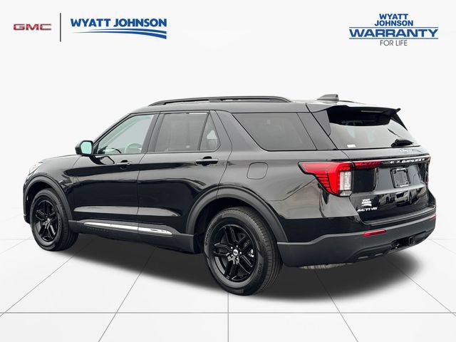 Used 2025 Ford Explorer Active RWD image 3