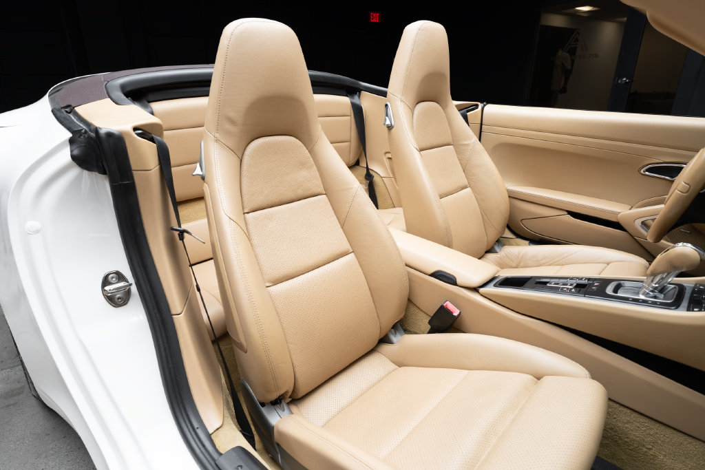 Used 2012 Porsche 911 Carrera RWD image 37