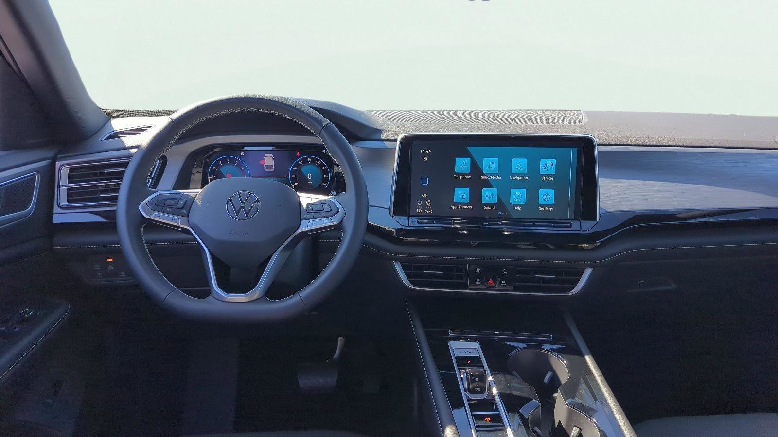 New 2026 Volkswagen Atlas Cross Sport SE image 10