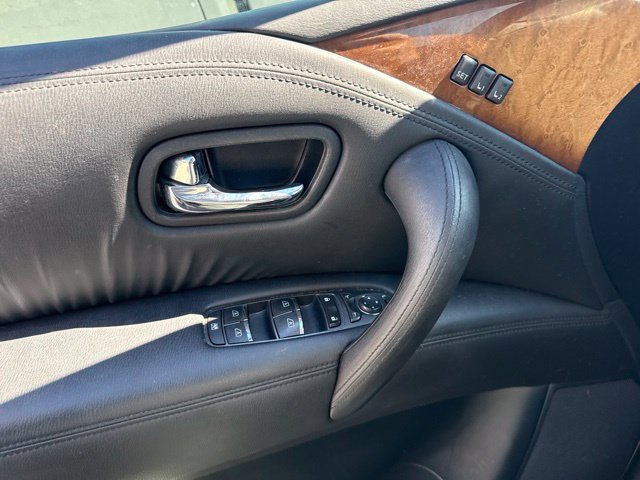 Used 2014 INFINITI QX80 2WD w/ Theater Package image 14
