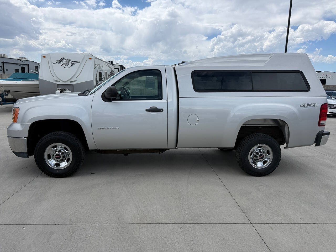 Used 2010 GMC Sierra 2500 SLE AWD/4WD image 7