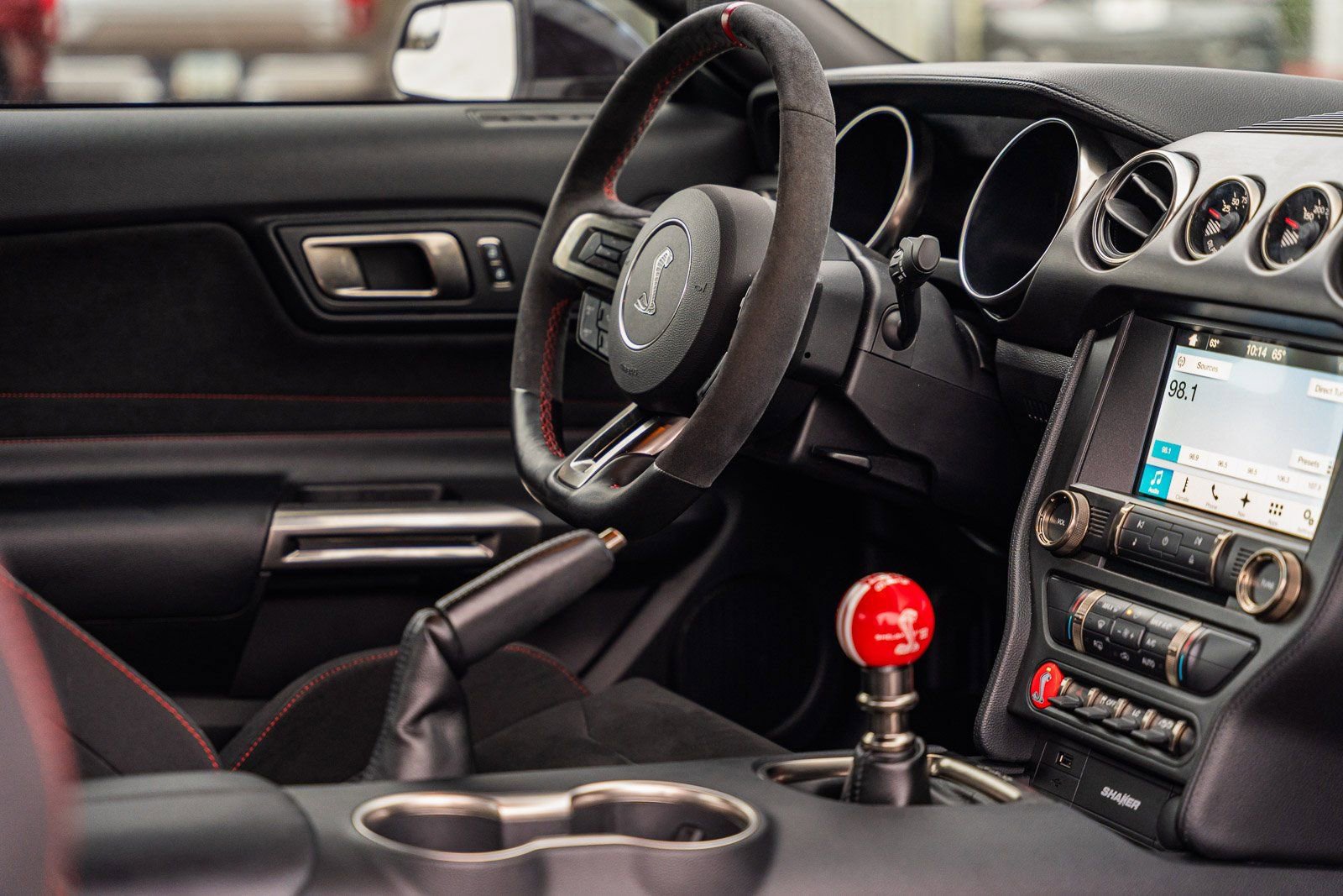 Used 2017 Ford Mustang Shelby GT350R w/ GT350R Equipment Group 920A image 15