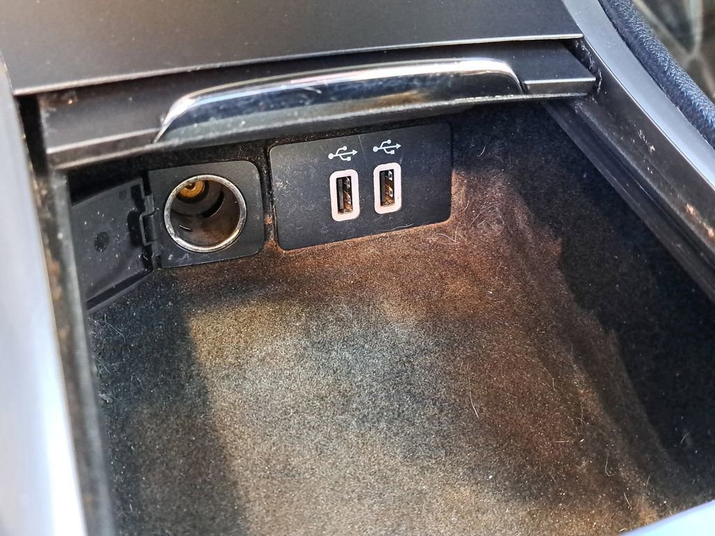 Used 2017 Lincoln MKC Reserve image 25