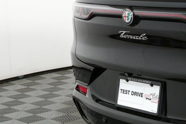 Used 2024 Alfa Romeo Tonale Ti image 38