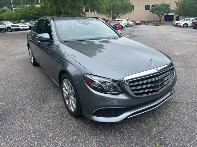 Used 2018 Mercedes-Benz E 300 image 3