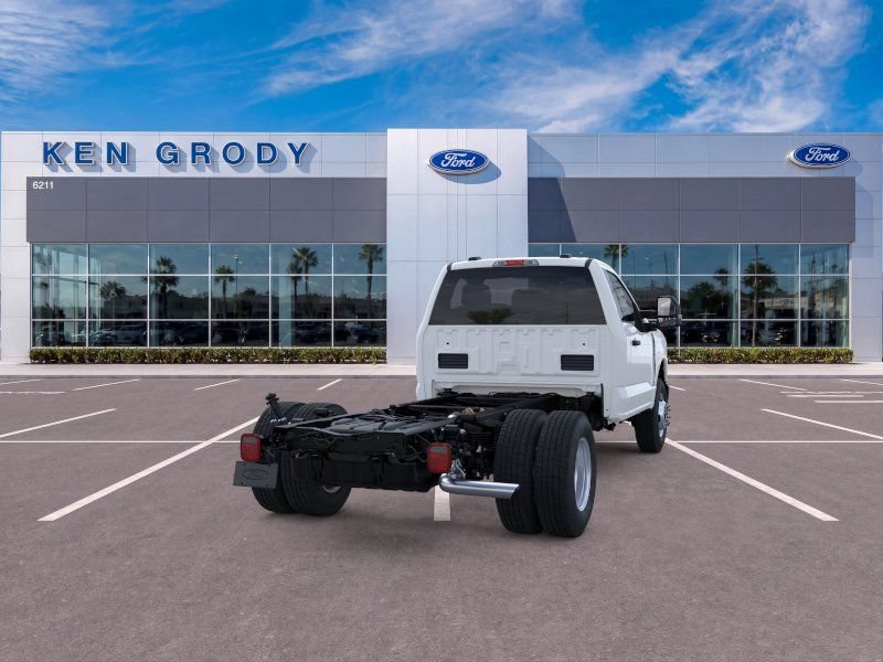 New 2026 Ford F350 XL w/ XL Chrome Package AWD/4WD image 7