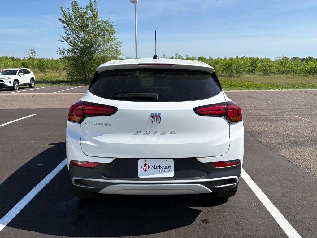 Used 2025 Buick Encore GX Preferred FWD image 3