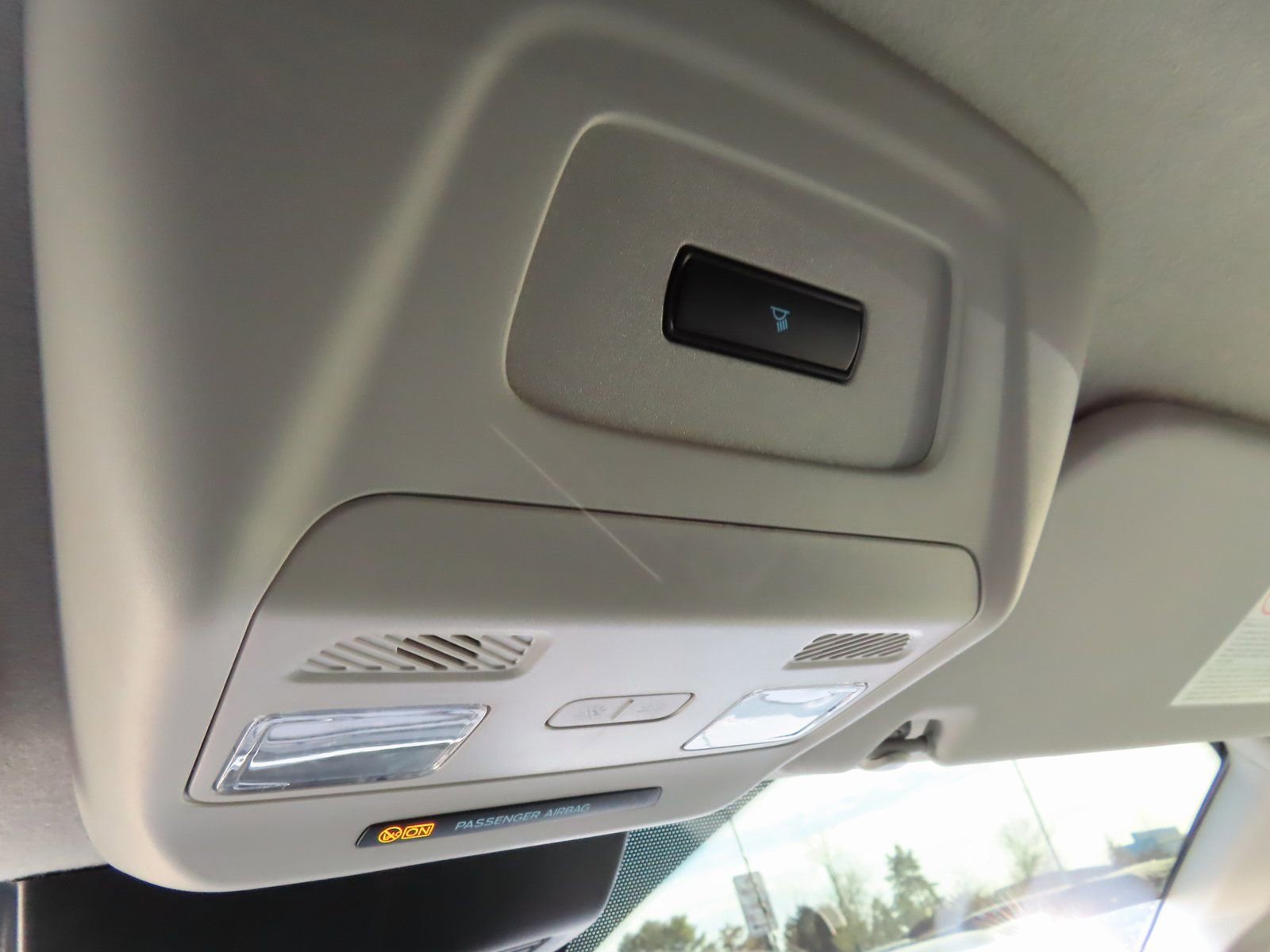 Used 2023 Ford Transit 150 Low Roof AWD w/ Exterior Upgrade Package image 30