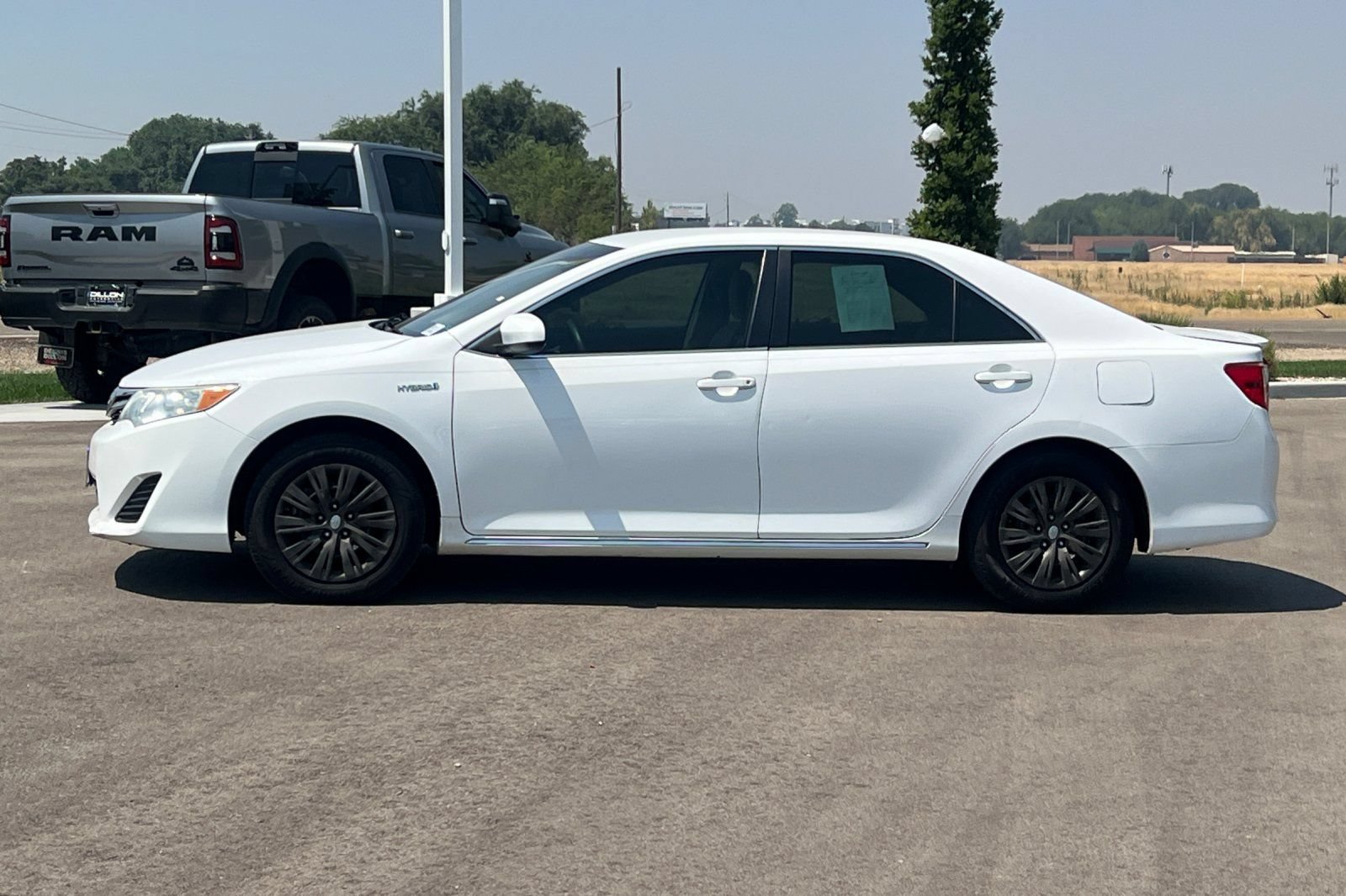 Used 2014 Toyota Camry LE FWD image 7