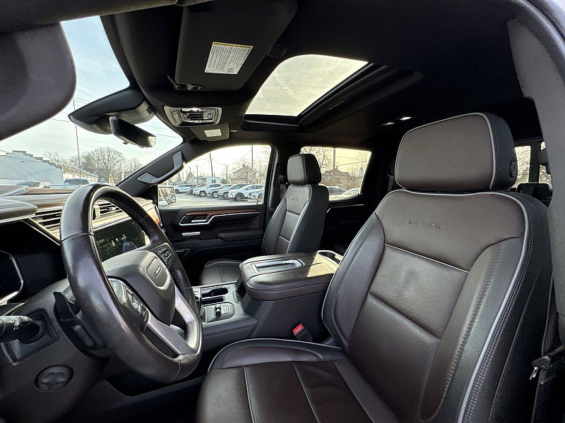 Used 2022 GMC Sierra 1500 Denali w/ Denali Reserve Package image 15