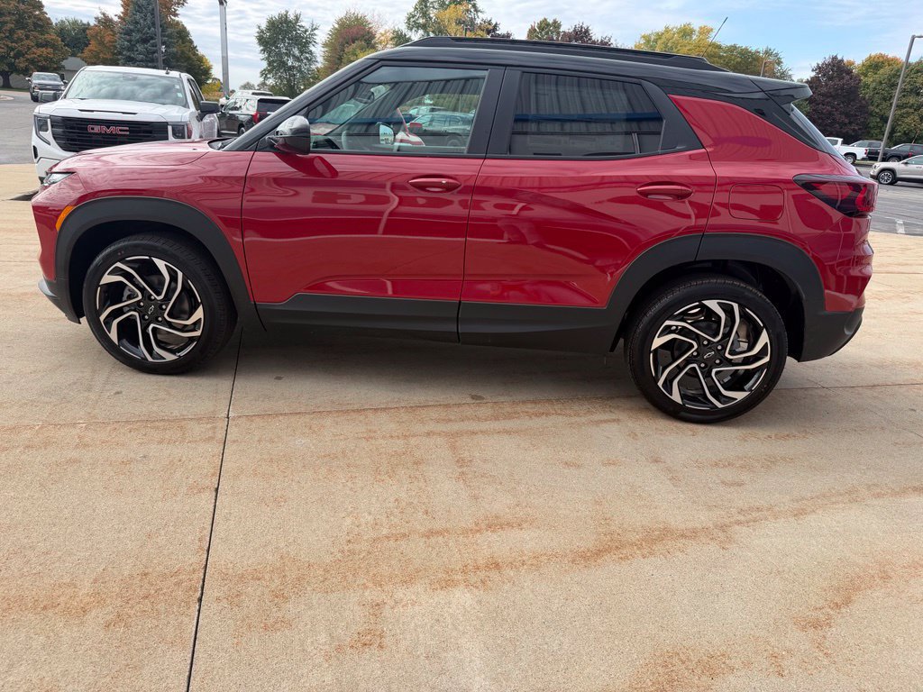New 2026 Chevrolet TrailBlazer RS w/ Convenience Package FWD image 6