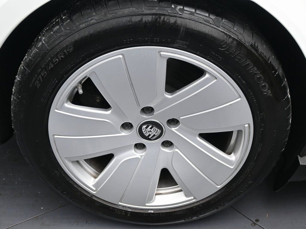 Used 2022 Porsche Taycan image 37