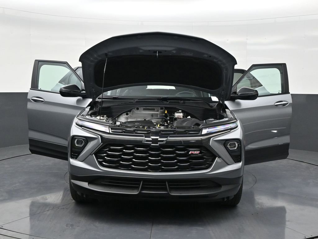 Used 2025 Chevrolet TrailBlazer RS FWD image 34