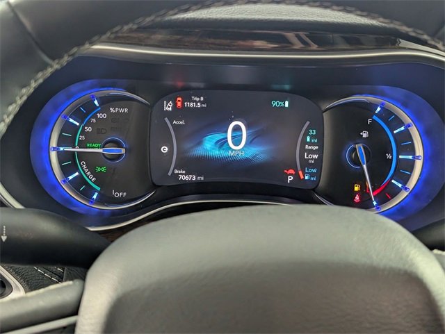 Certified 2023 Chrysler Pacifica Limited image 19