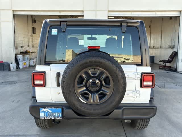 Used 2024 Jeep Wrangler Sport AWD/4WD image 5