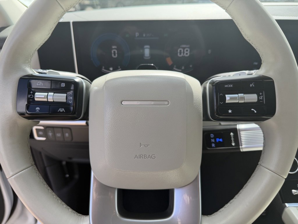 Used 2025 Hyundai Santa Fe SEL image 20