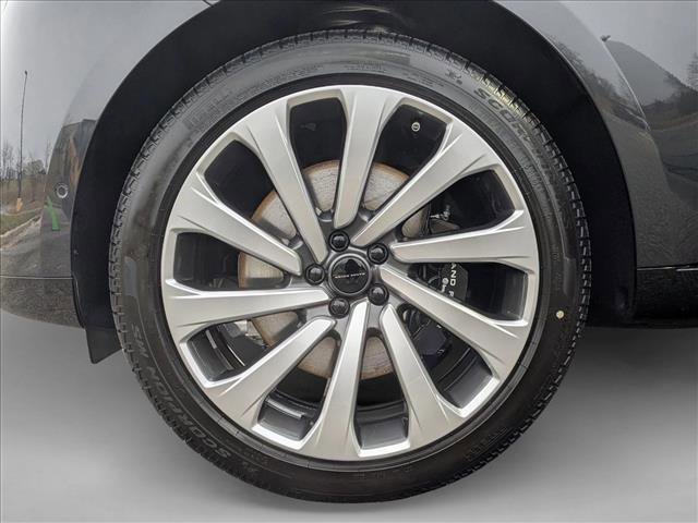 New 2026 Land Rover Range Rover SE image 10