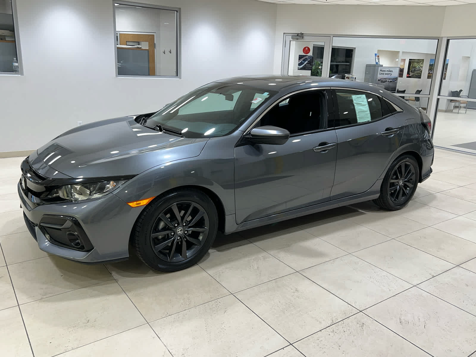 Used 2020 Honda Civic EX image 4