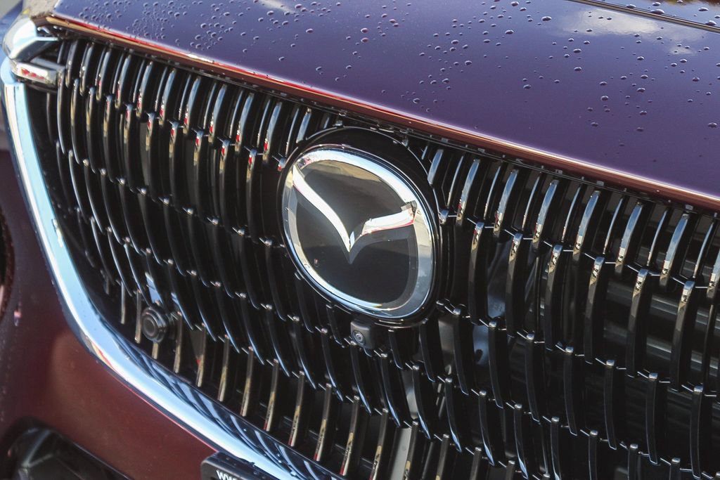 New 2026 MAZDA CX-90 Plug-In Hybrid w/ Premium Plus AWD/4WD image 9