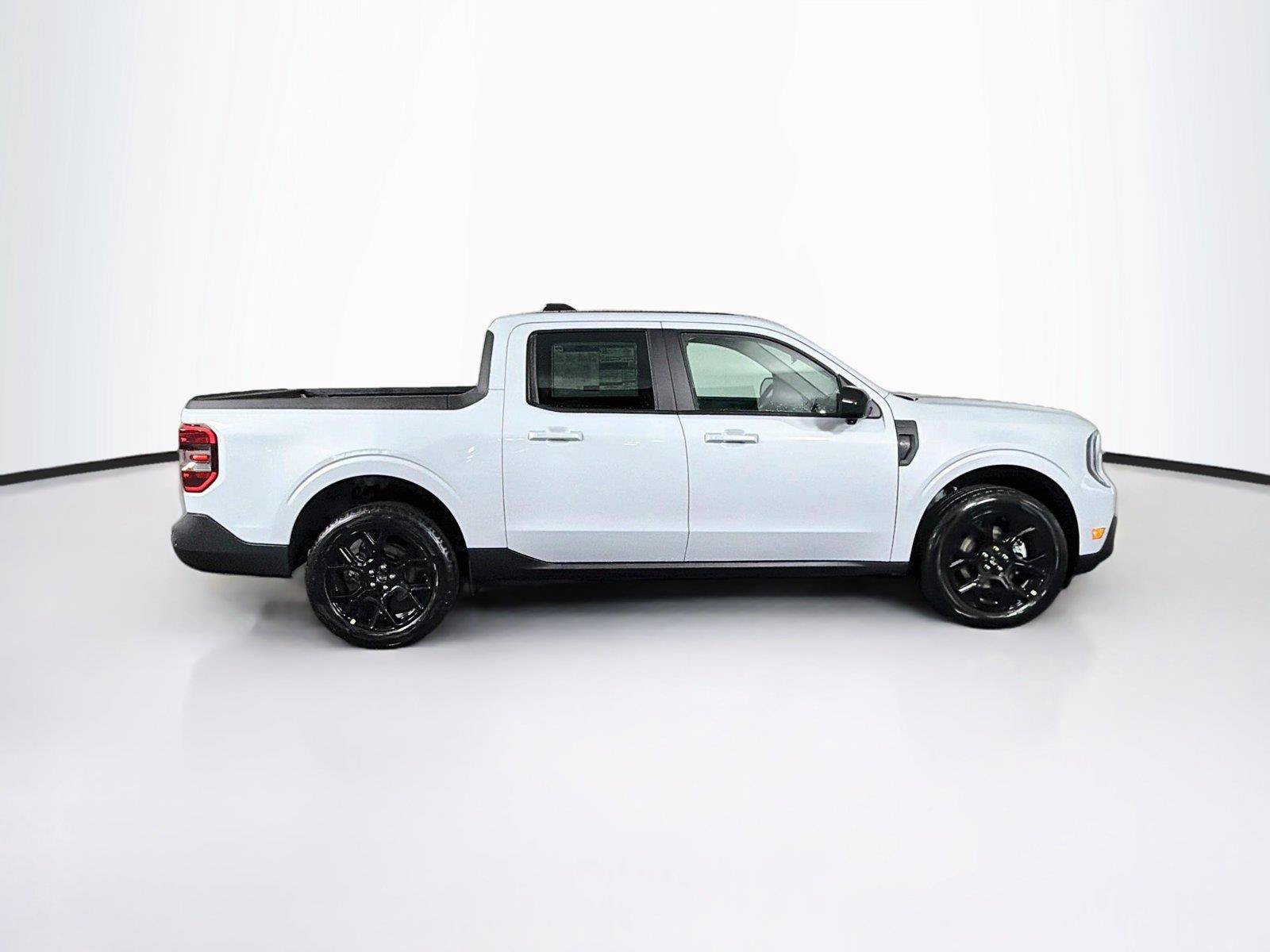 New 2026 Ford Maverick Lariat w/ Black Appearance Package AWD/4WD image 12
