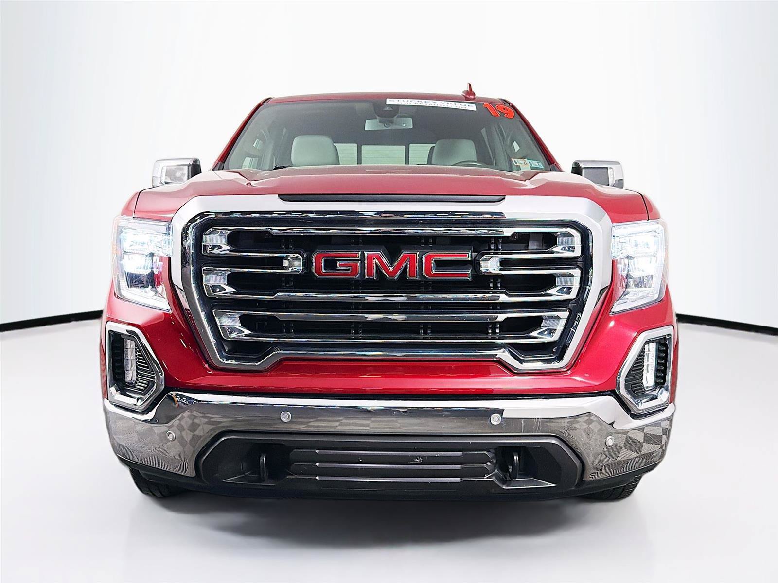 Used 2019 GMC Sierra 1500 SLT w/ SLT Premium Plus Package AWD/4WD image 6