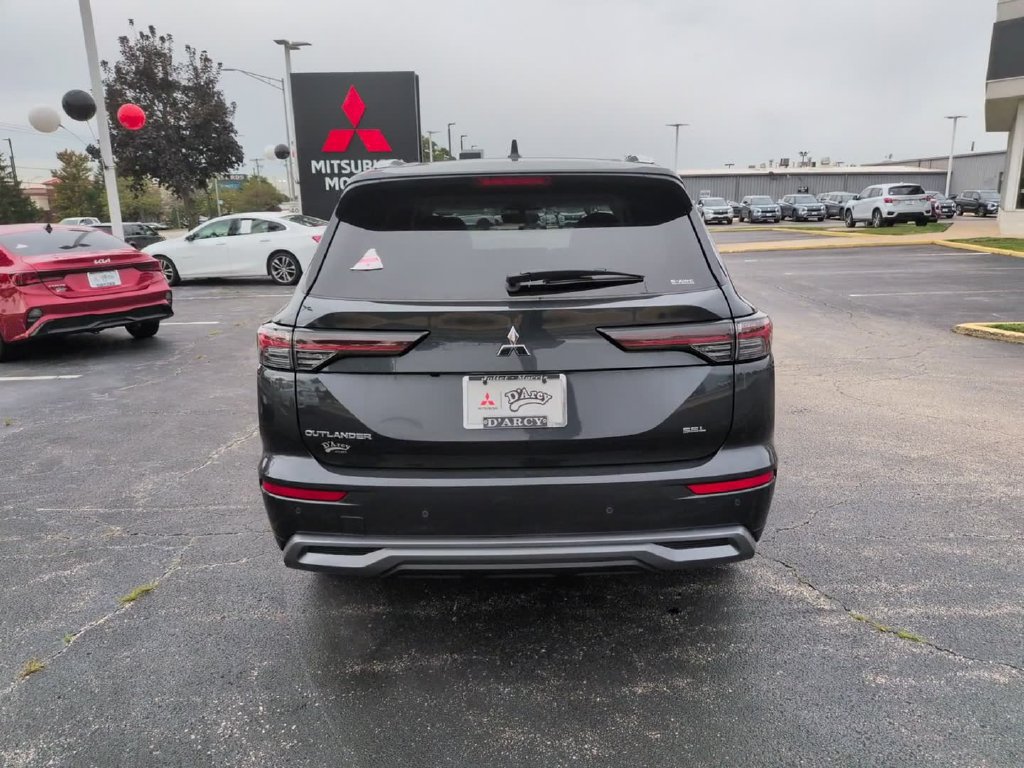 New 2026 Mitsubishi Outlander SEL AWD/4WD image 8