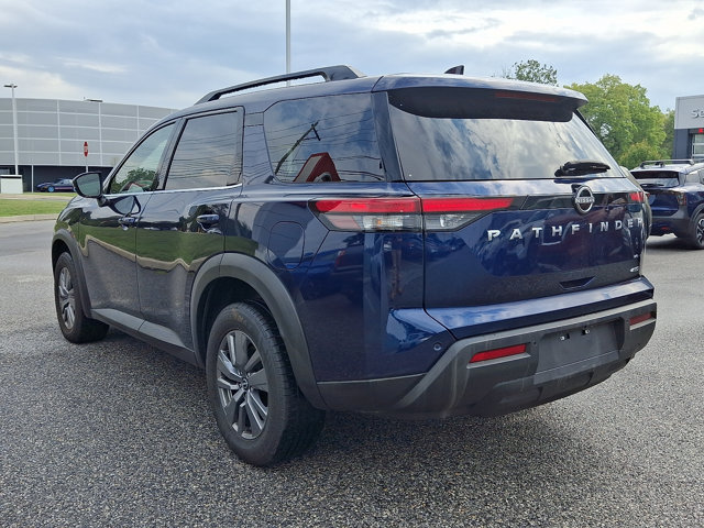 Certified 2025 Nissan Pathfinder SV AWD/4WD image 4