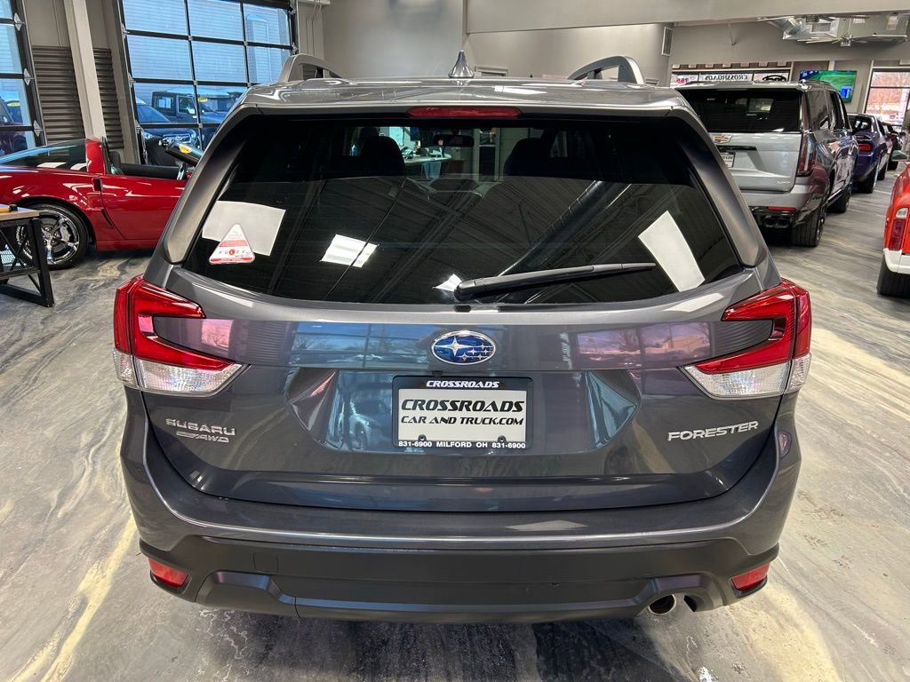Used 2021 Subaru Forester Limited image 32