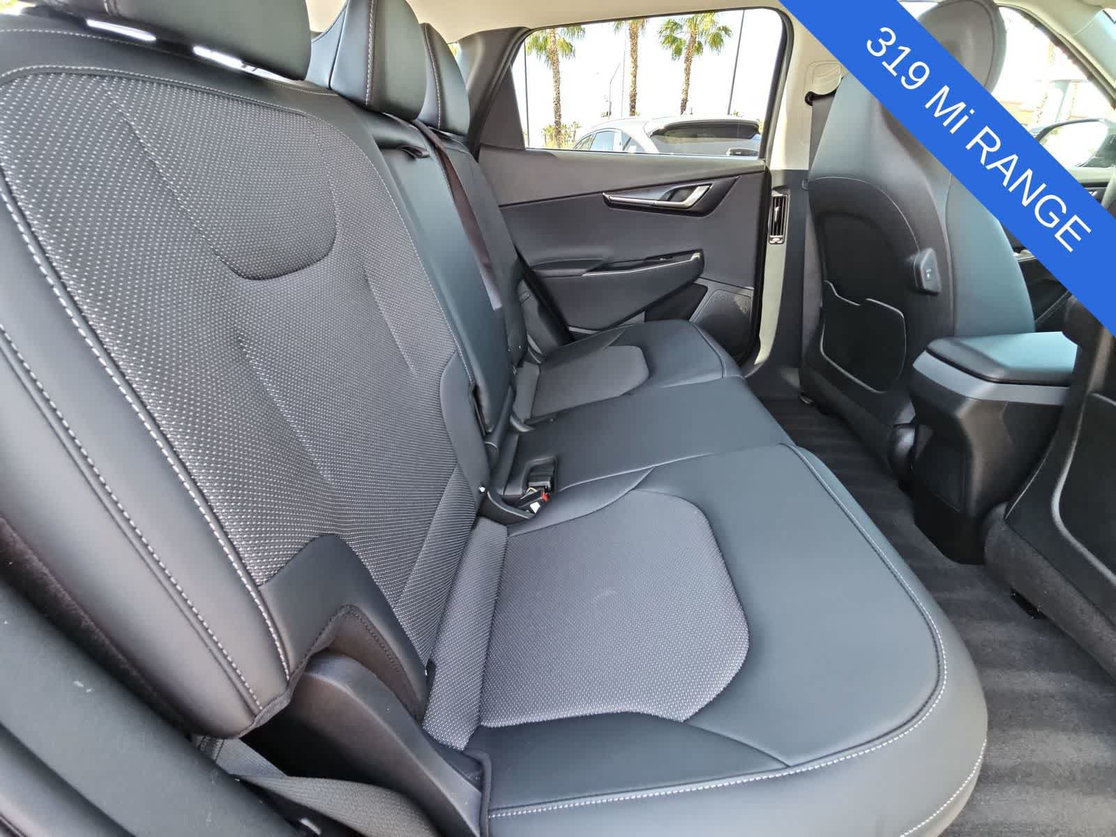 Used 2025 Kia EV6 Light w/ Light LR Technology Package RWD image 17