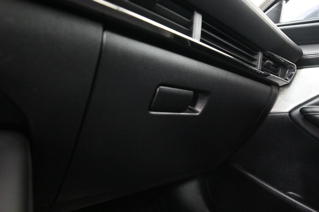 Used 2019 MAZDA MAZDA3 Sedan w/ Preferred Package FWD image 51