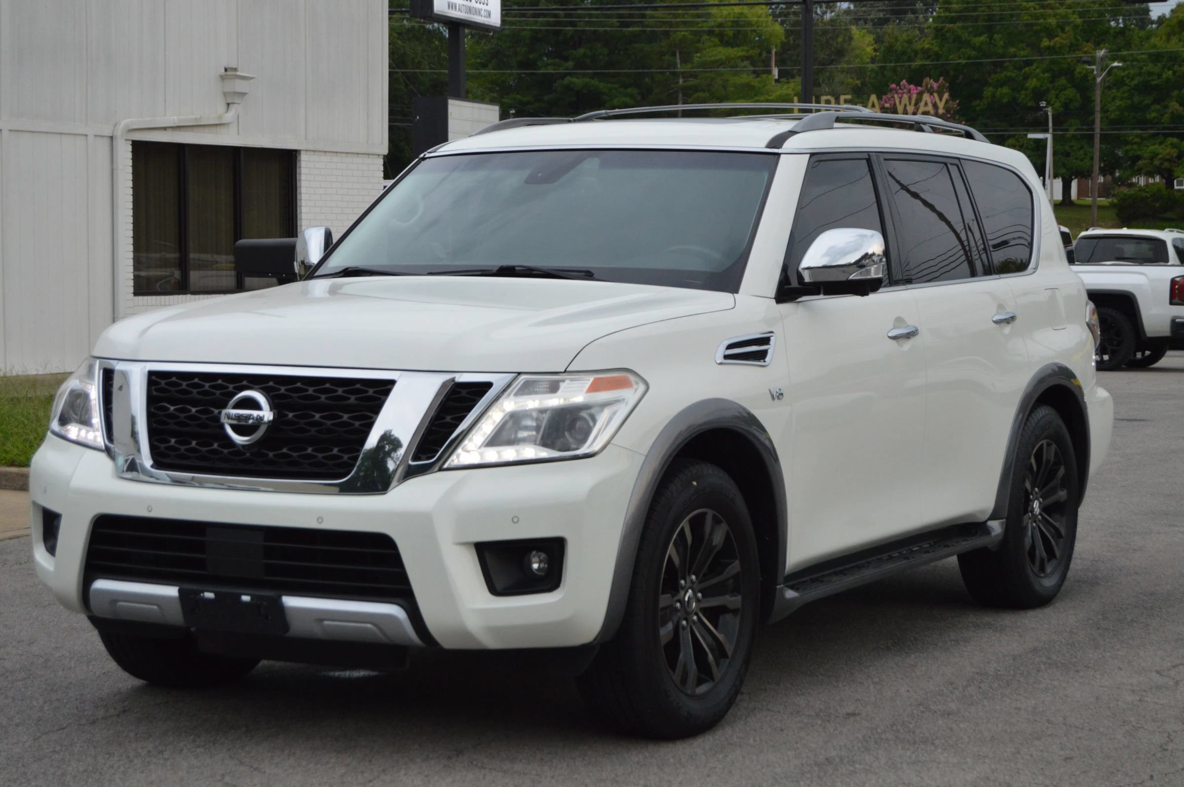 Used 2017 Nissan Armada Platinum w/ Captain Seat Package RWD image 1