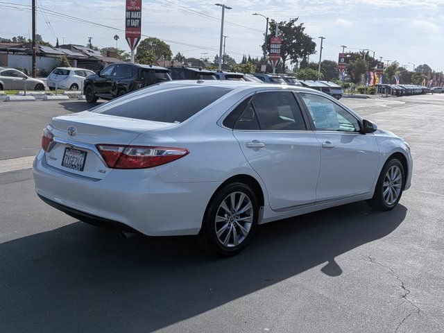 Used 2017 Toyota Camry XLE w/ Convenience Package FWD image 8