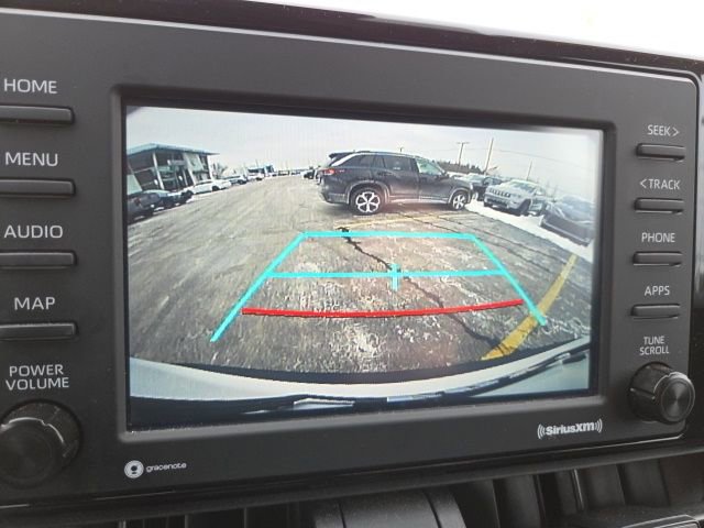 Used 2022 Toyota RAV4 LE image 15