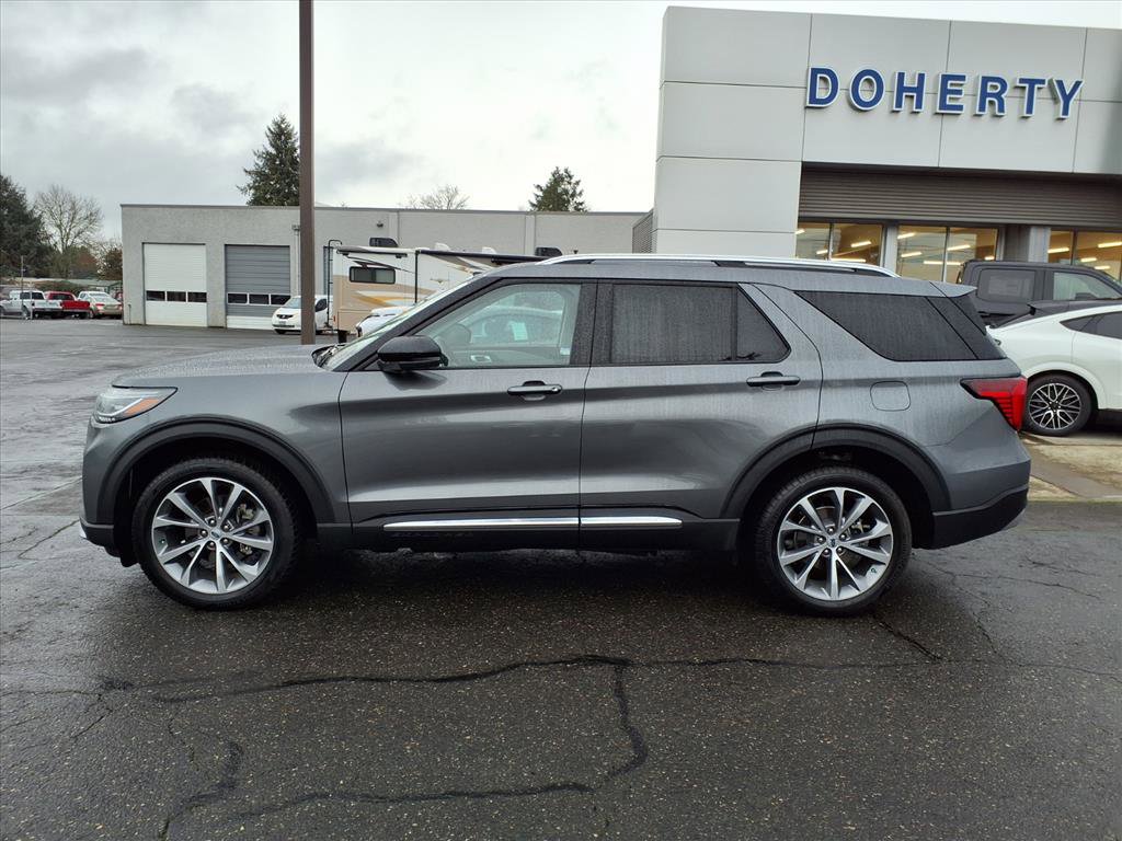 Certified 2025 Ford Explorer Platinum w/ Ultimate Package image 10