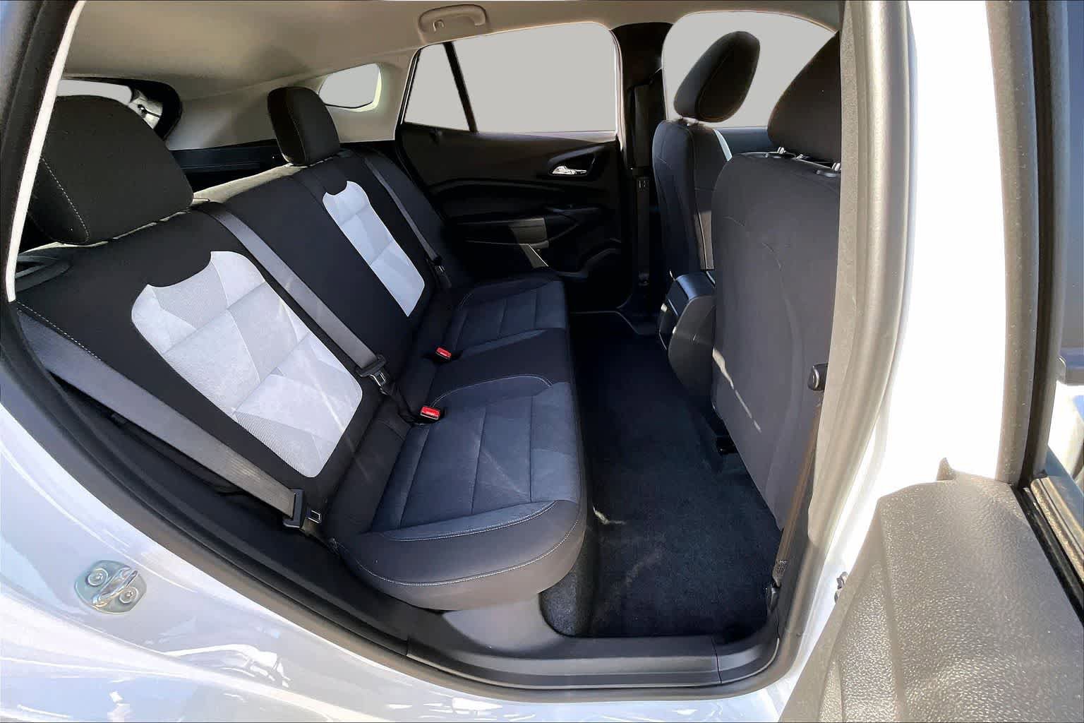 Used 2024 Chevrolet Trax LS FWD image 18