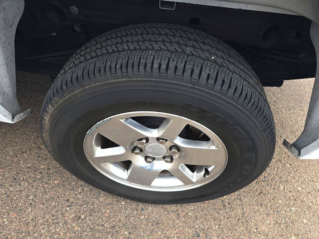 Used 2008 GMC Sierra 1500 Denali AWD/4WD image 40
