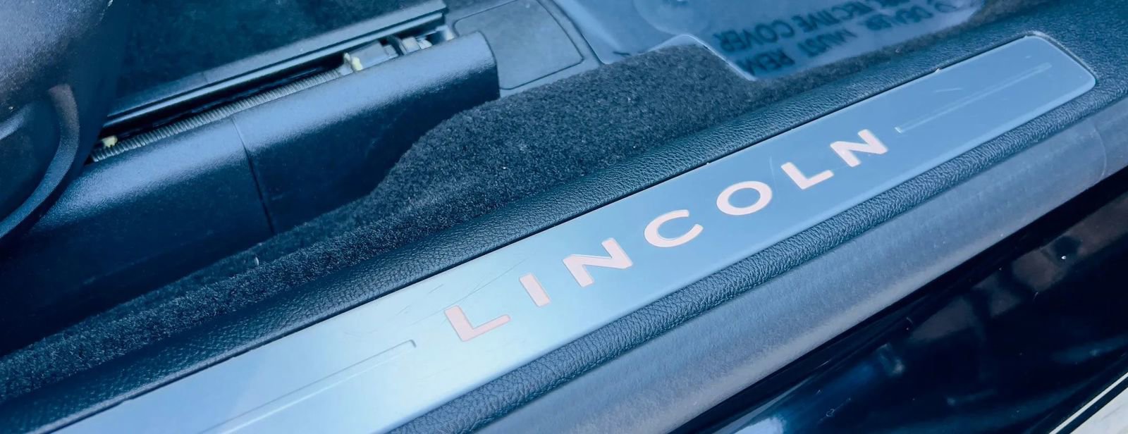 Used 2019 Lincoln Continental AWD w/ Equipment Group 500A image 16