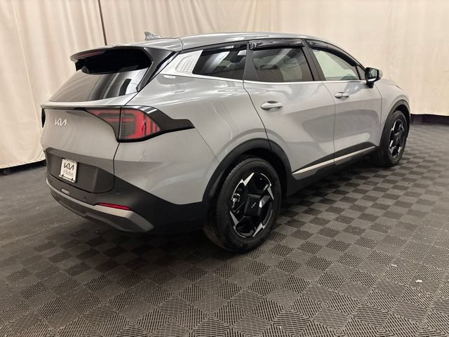 Certified 2026 Kia Sportage EX FWD image 5