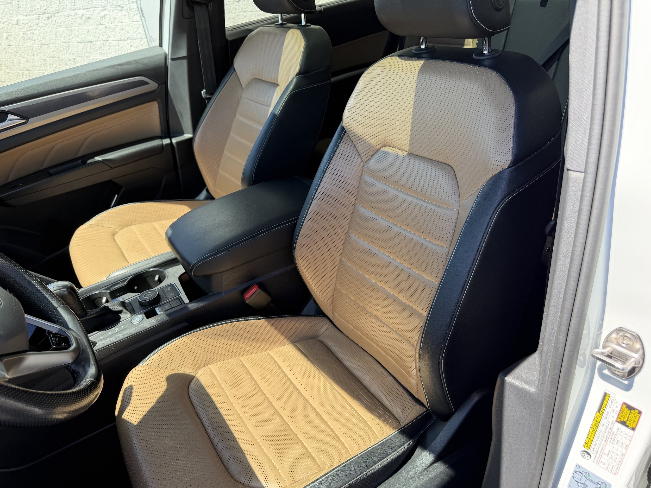 Used 2020 Volkswagen Atlas Cross Sport SEL Premium R-Line AWD/4WD image 11