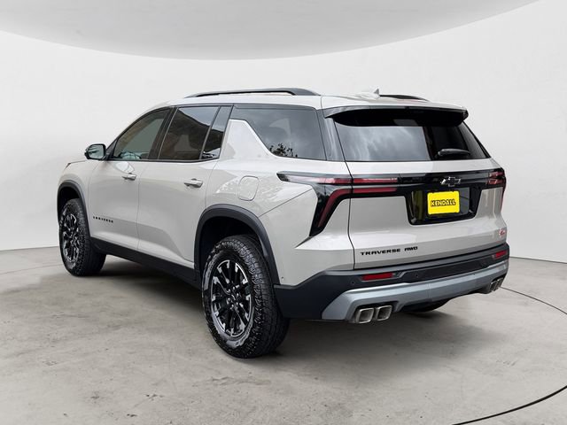 Certified 2026 Chevrolet Traverse Z71 w/ Enhanced Driving Package AWD/4WD image 3