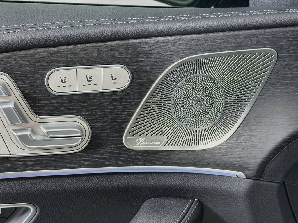 Used 2025 Mercedes-Benz GLS 580 4MATIC image 19