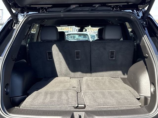 Used 2025 Chevrolet Blazer RS image 11