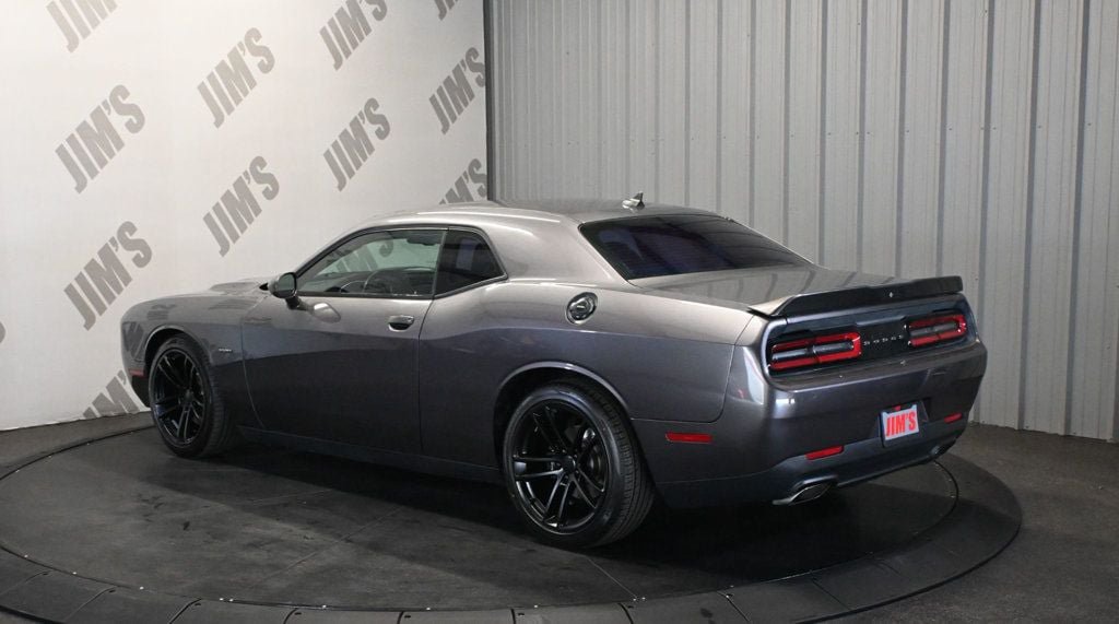 Used 2015 Dodge Challenger R/T Plus RWD image 7